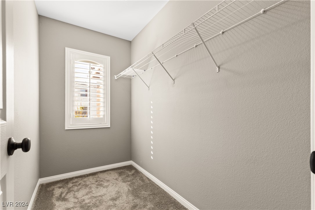 6522 Secret Grove Avenue