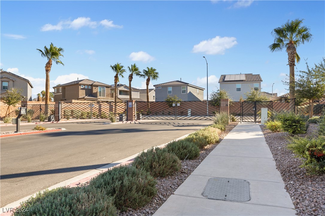 6522 Secret Grove Avenue