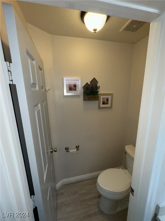 1849 Lyell Canyon Lane