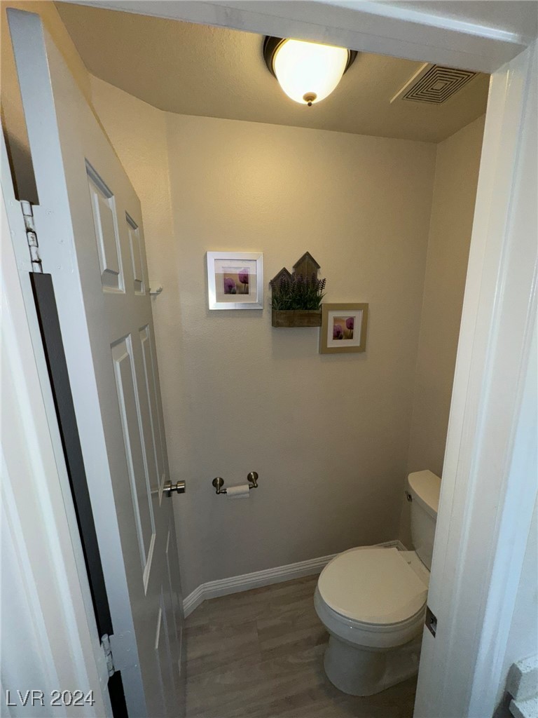 1849 Lyell Canyon Lane