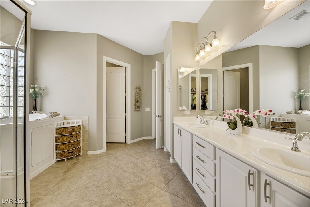 2082 Twin Falls Drive