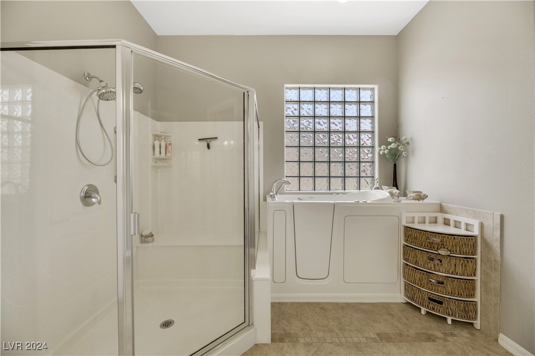 2082 Twin Falls Drive