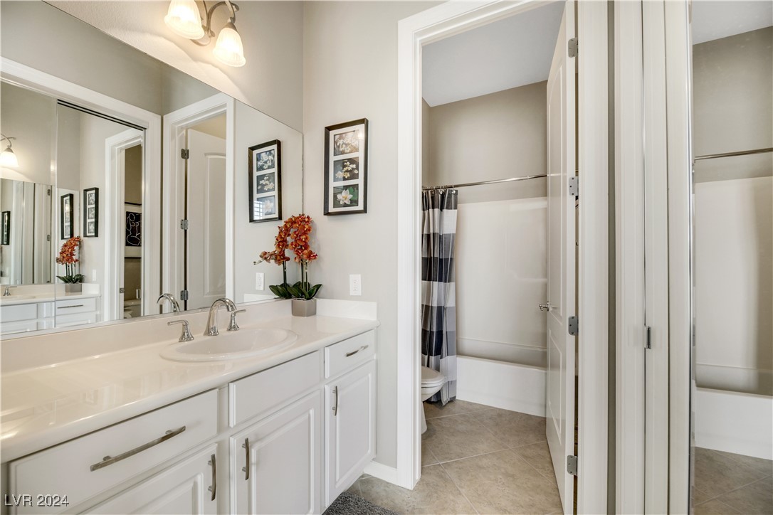 2082 Twin Falls Drive