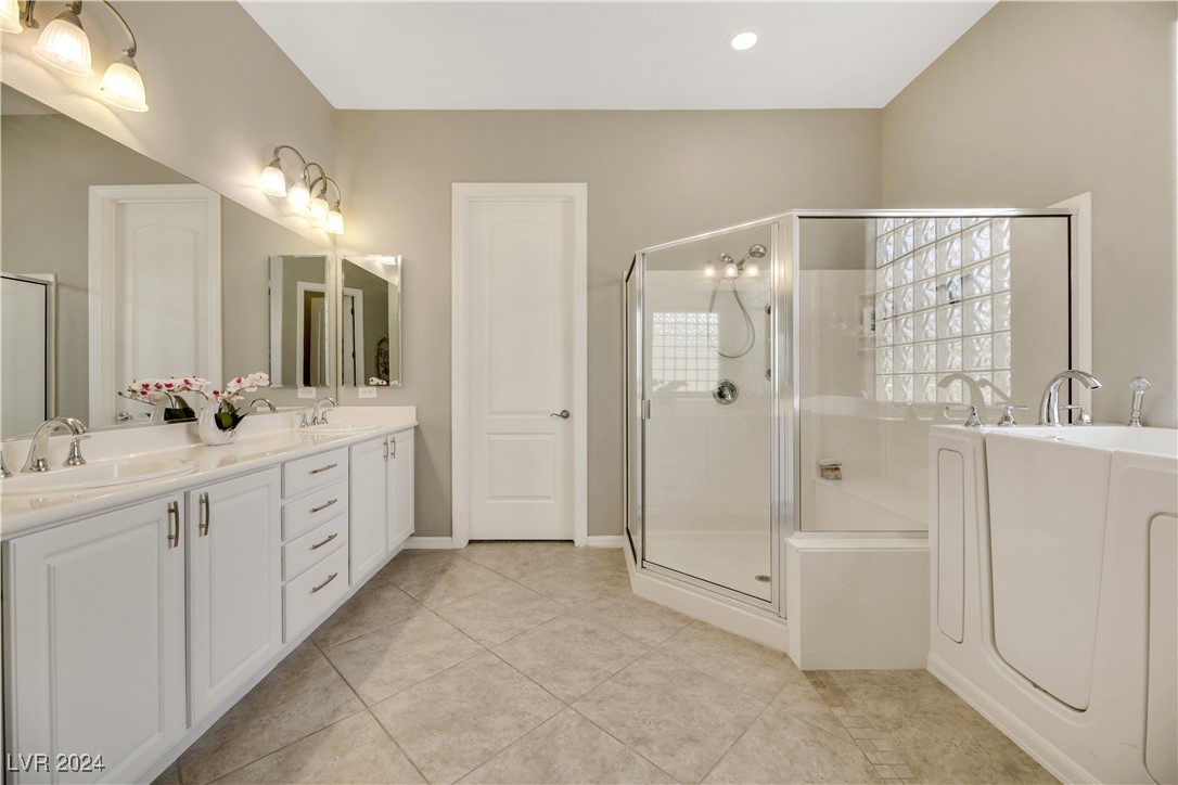 2082 Twin Falls Drive