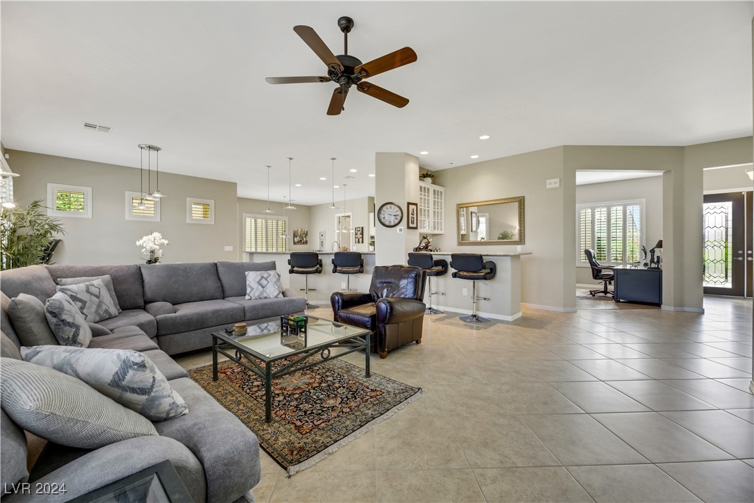 2082 Twin Falls Drive