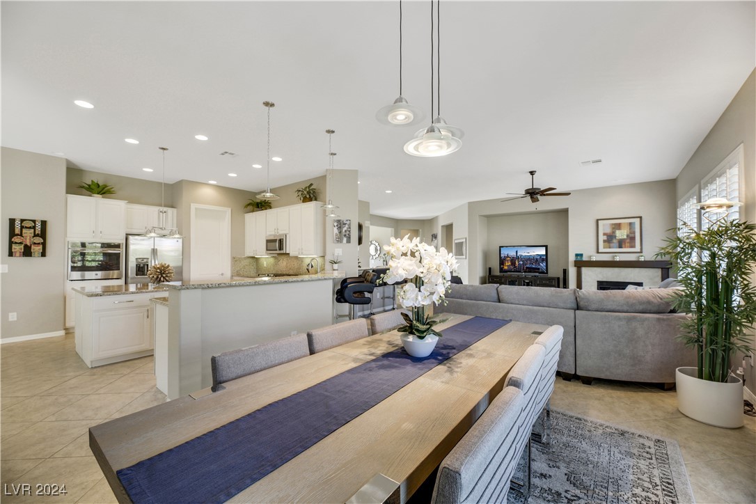 2082 Twin Falls Drive