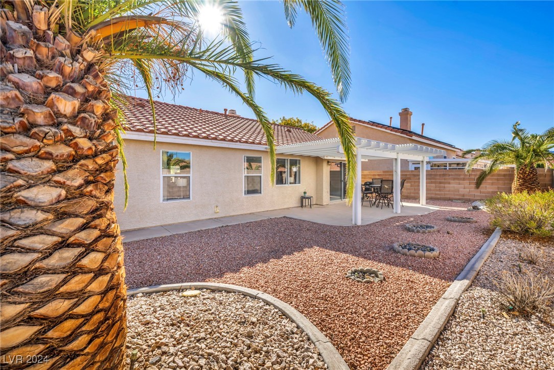 8112 Kinsella Way