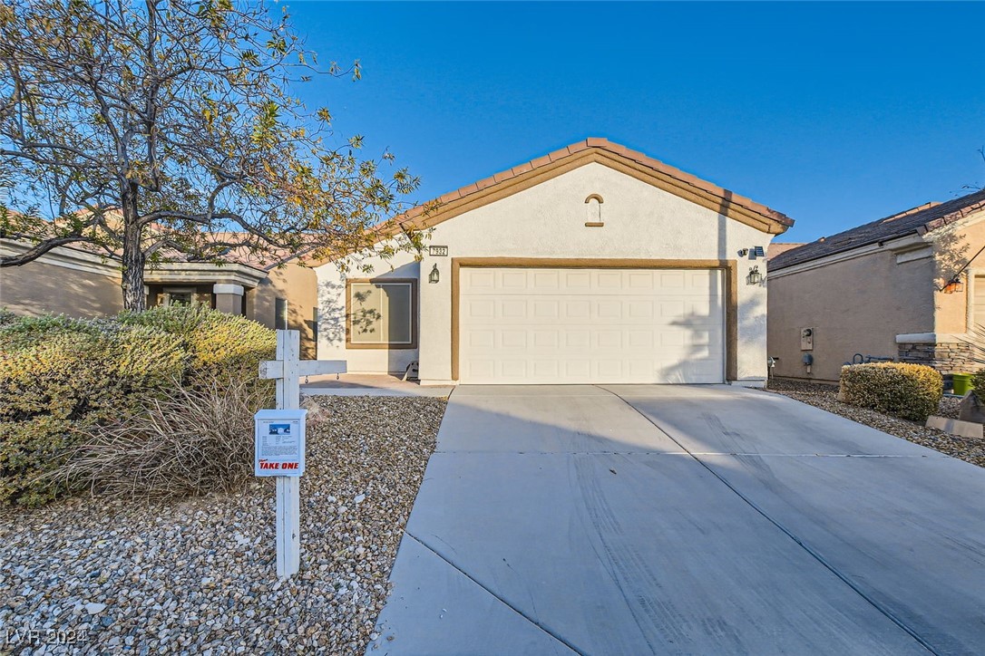 7932 Grey Teal Street