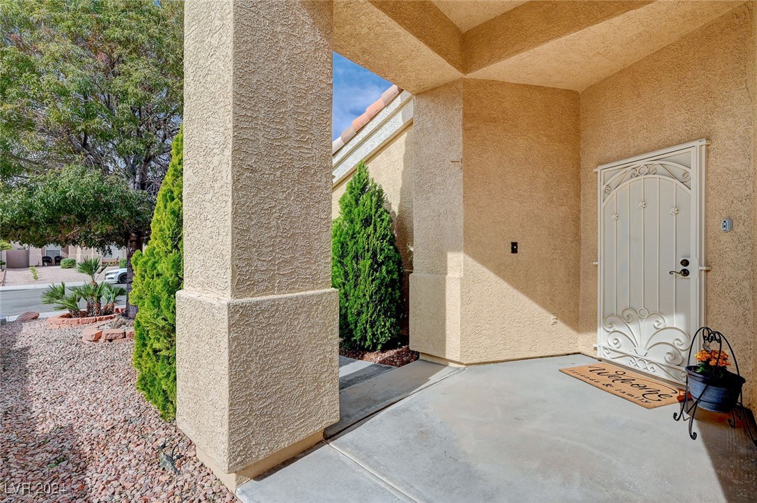 5708 Owl Butte Court