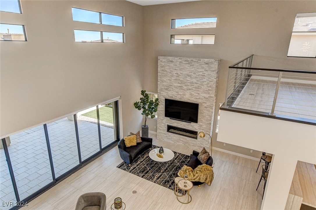 11460 Ruby Falls Way