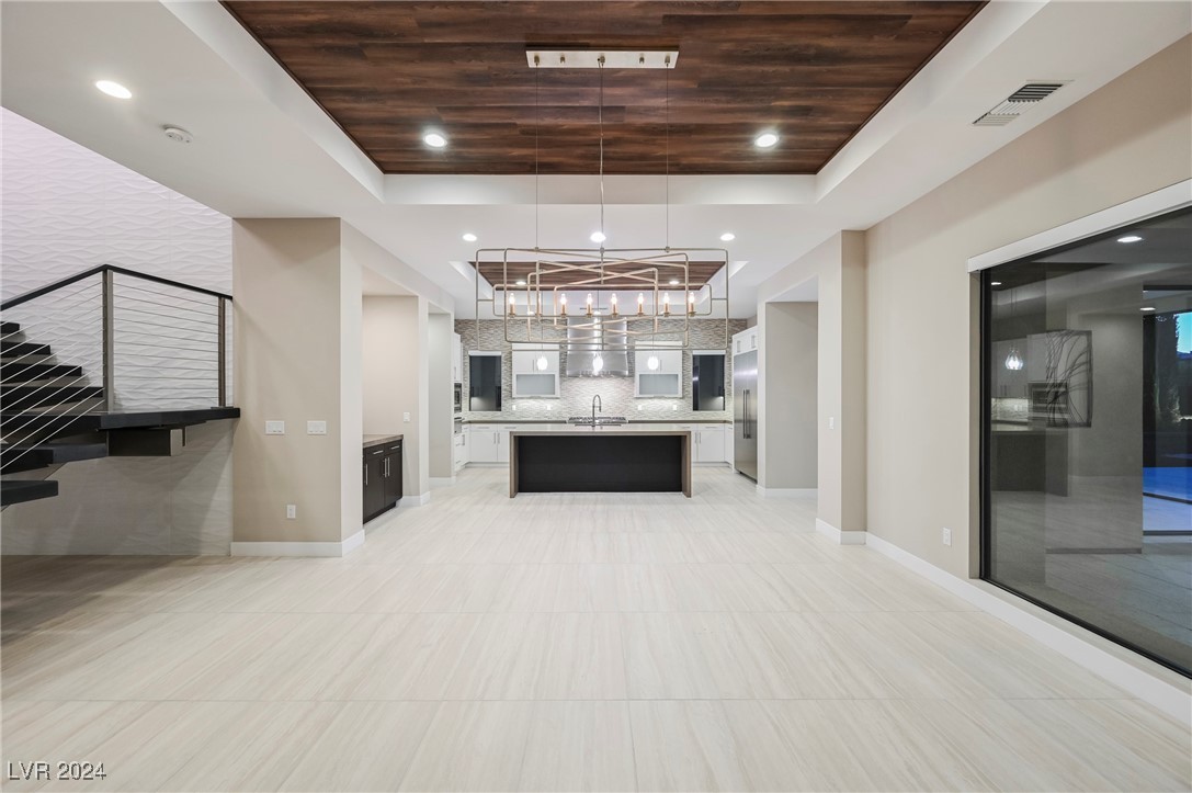 11460 Ruby Falls Way