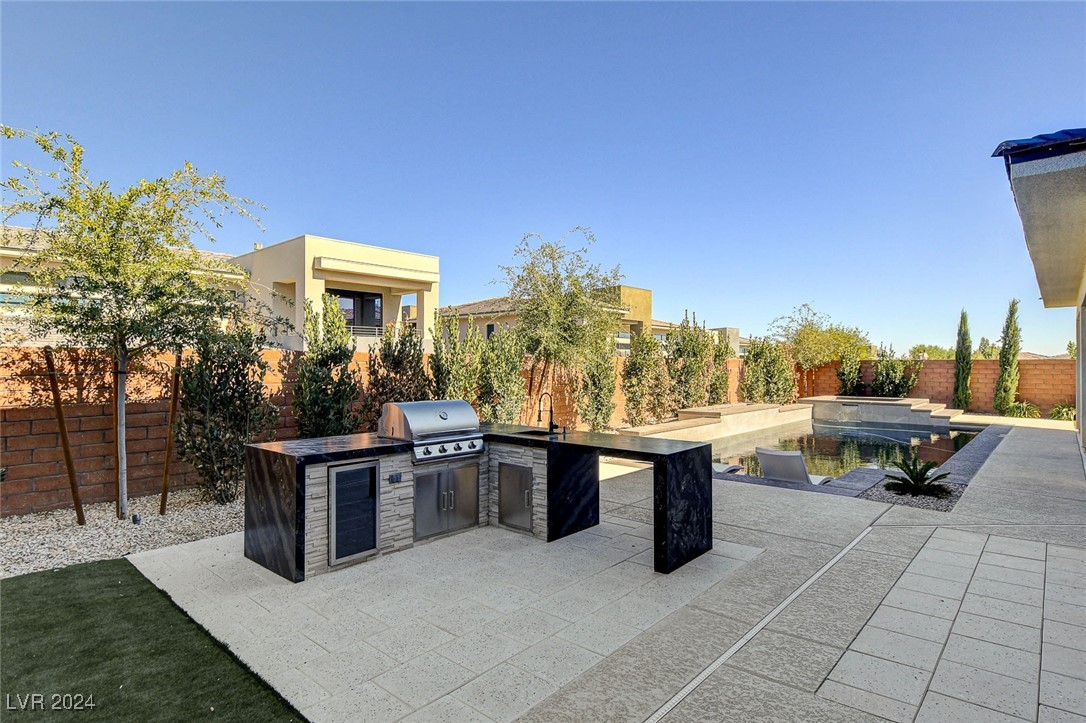 11460 Ruby Falls Way