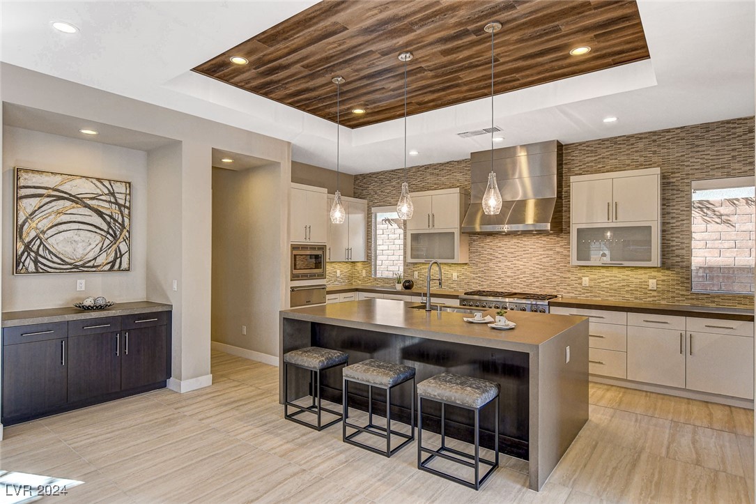 11460 Ruby Falls Way