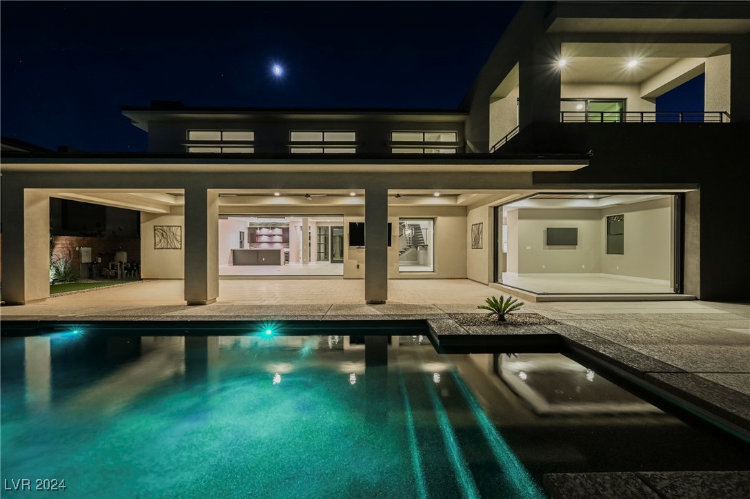 11460 Ruby Falls Way