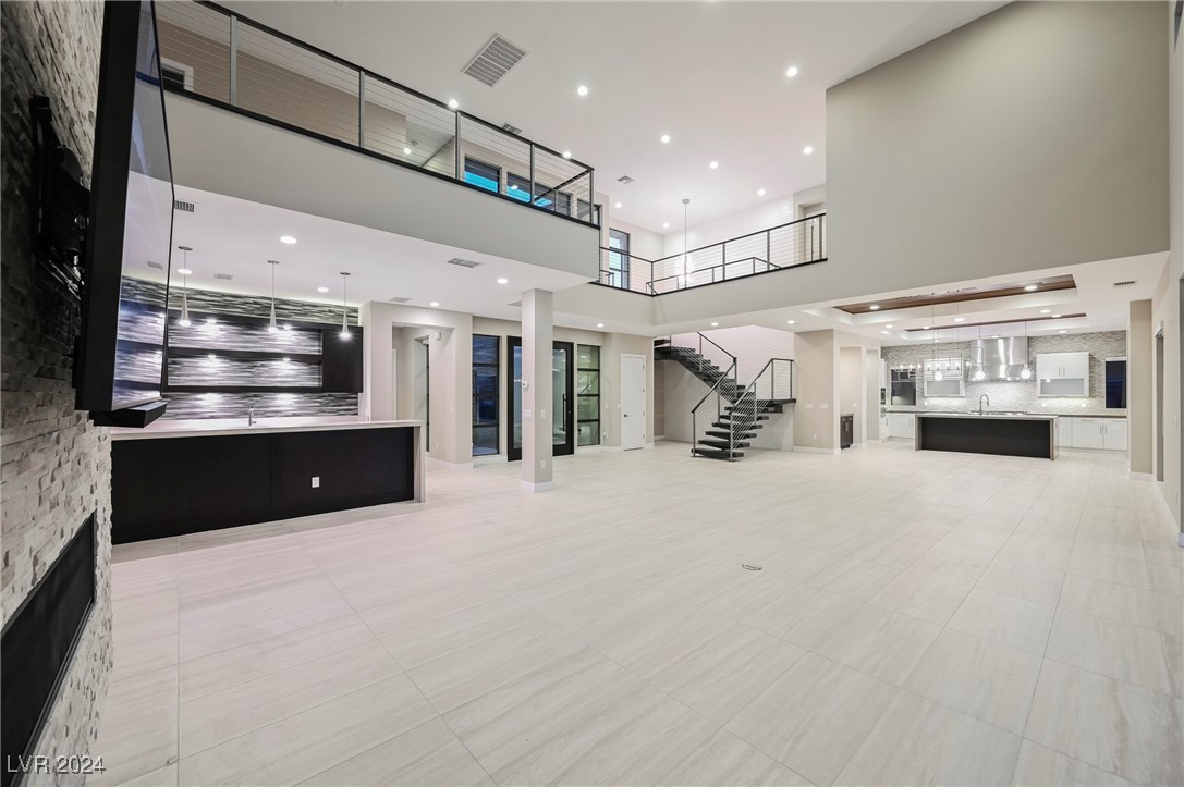 11460 Ruby Falls Way