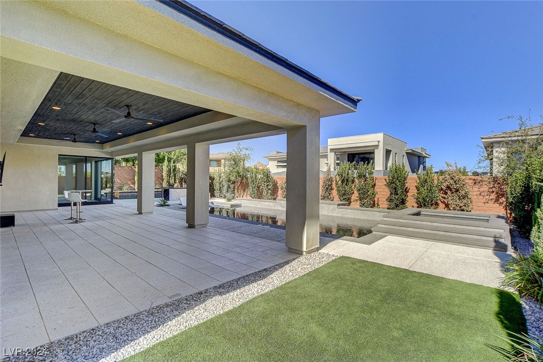 11460 Ruby Falls Way