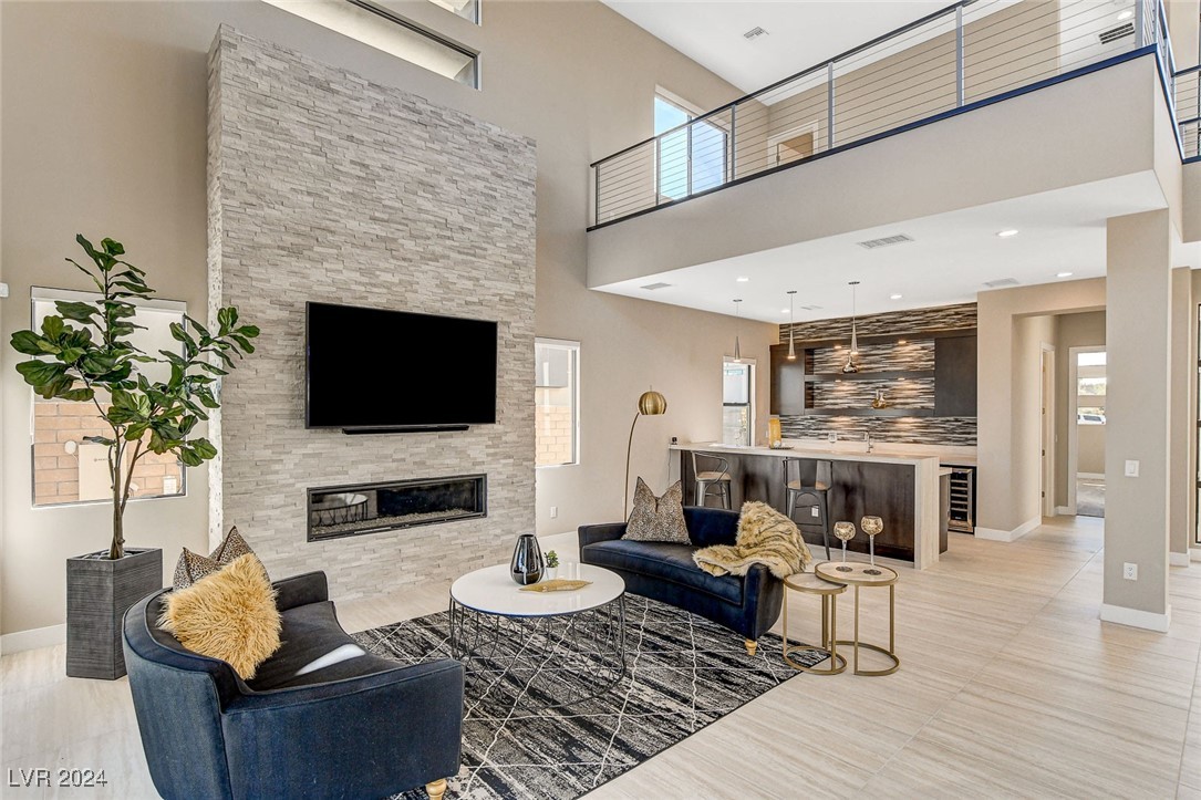 11460 Ruby Falls Way