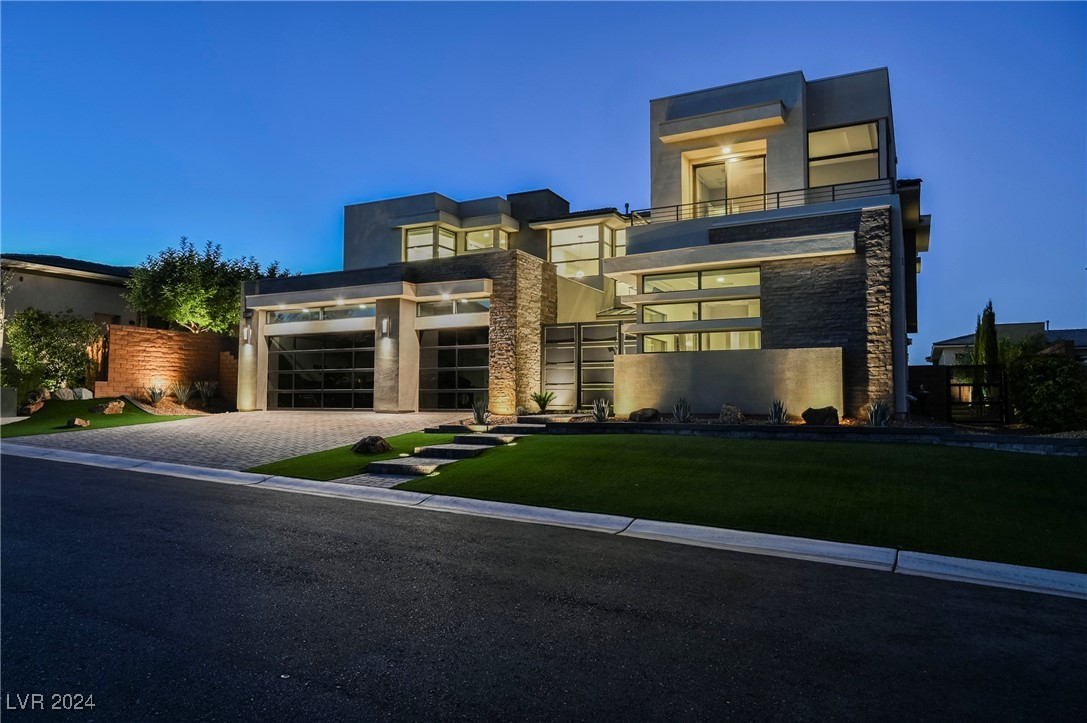 11460 Ruby Falls Way