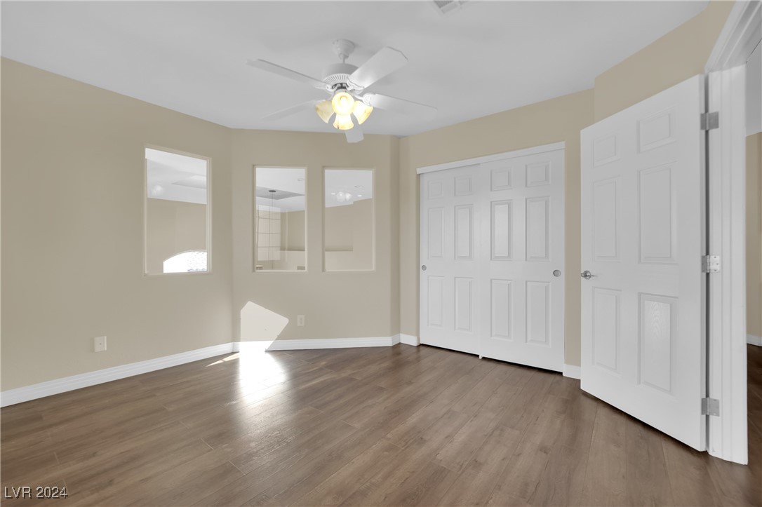 2812 Lakecrest Drive