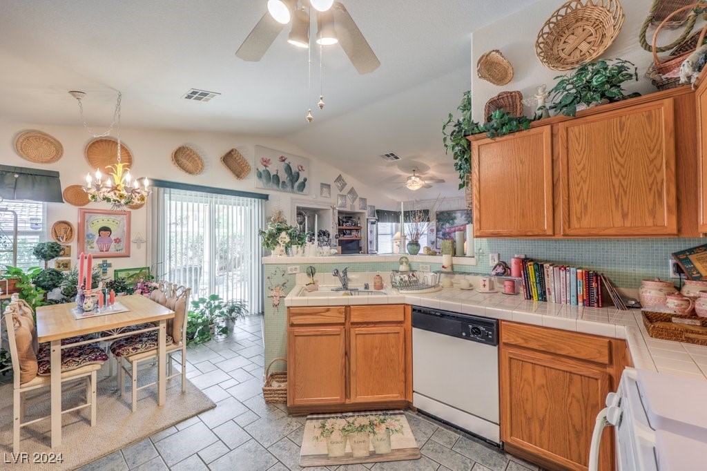 7556 Mossback Street