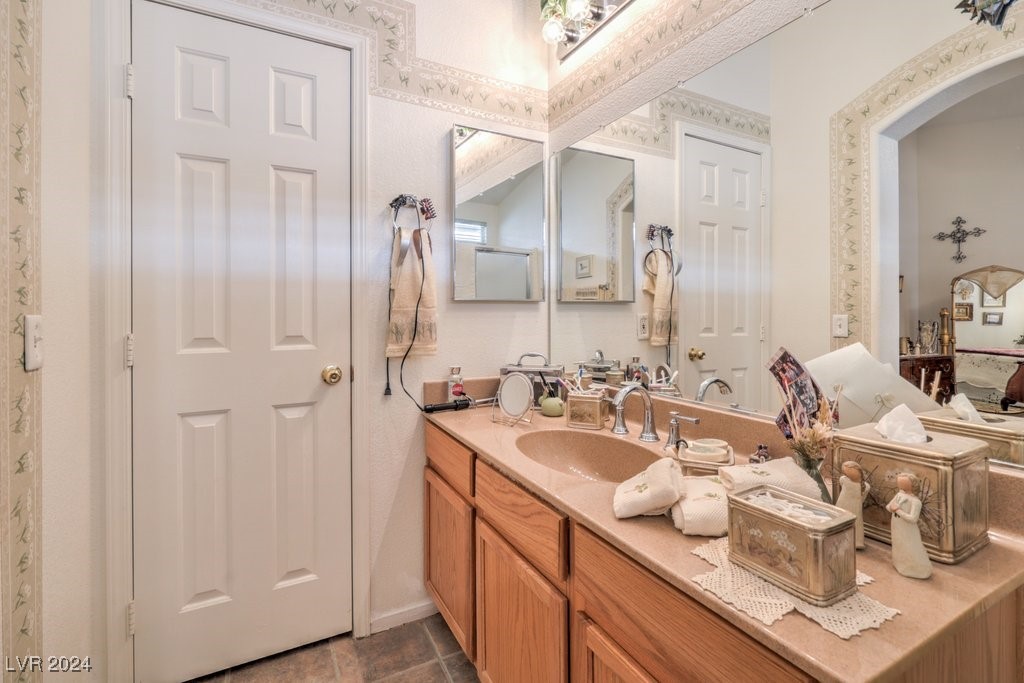 7556 Mossback Street