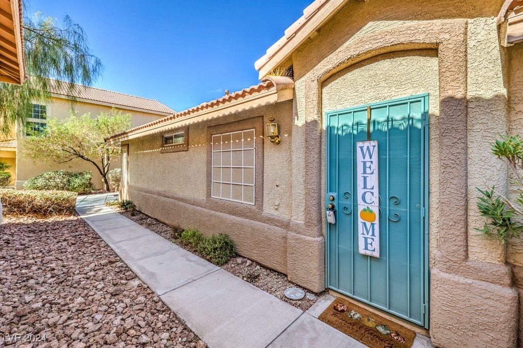 7556 Mossback Street