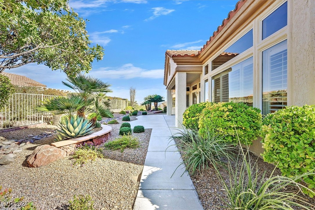 10032 Hope Island Drive