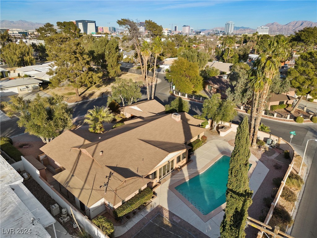 1244 Park Circle