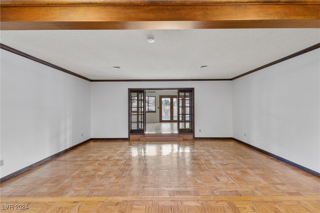 1244 Park Circle