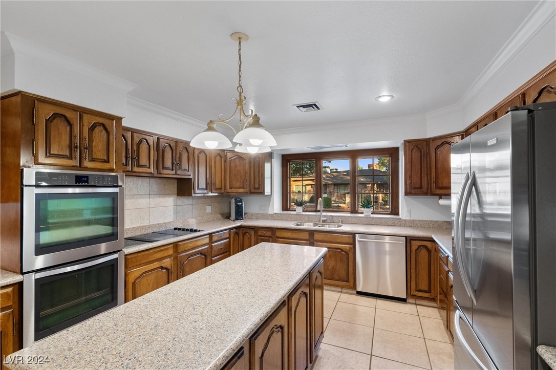 1244 Park Circle