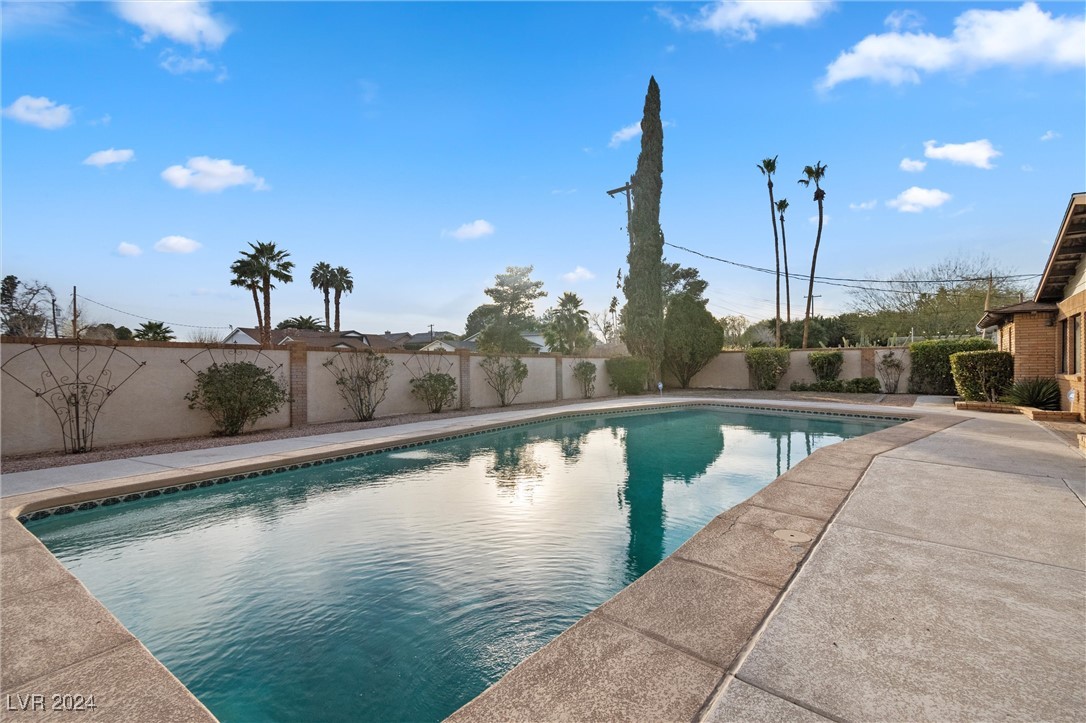 1244 Park Circle