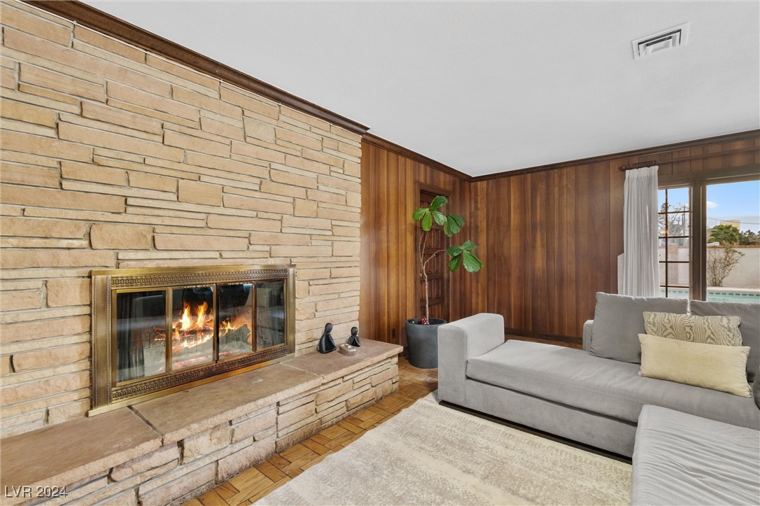 1244 Park Circle