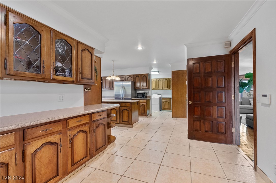 1244 Park Circle