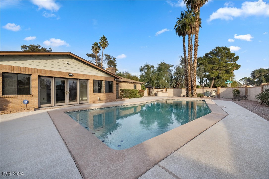 1244 Park Circle