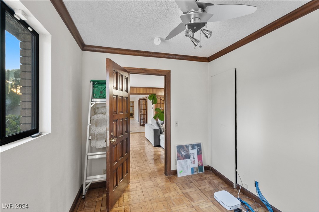 1244 Park Circle