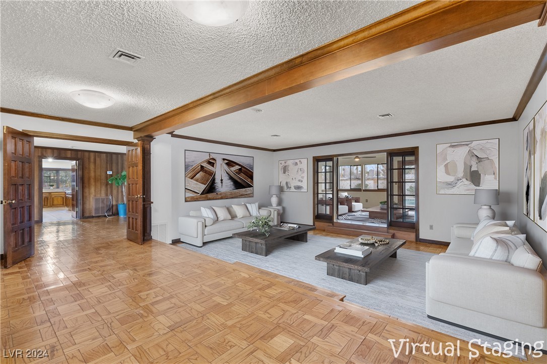 1244 Park Circle