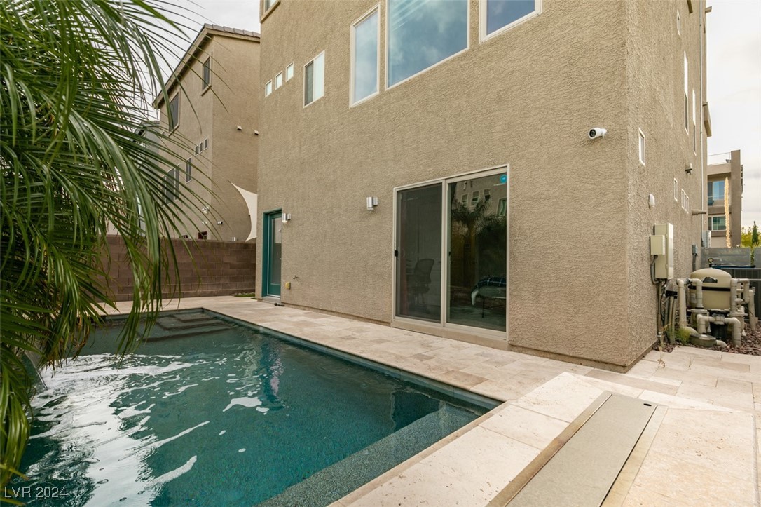 8116 Haywood Estate Avenue