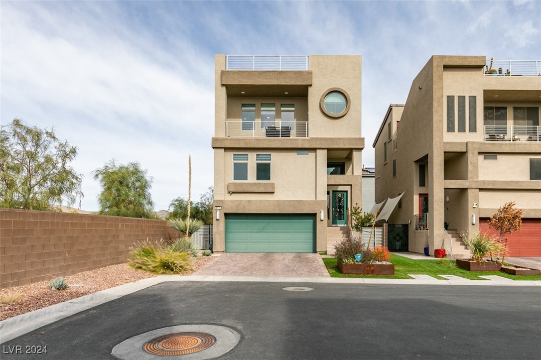 8116 Haywood Estate Avenue