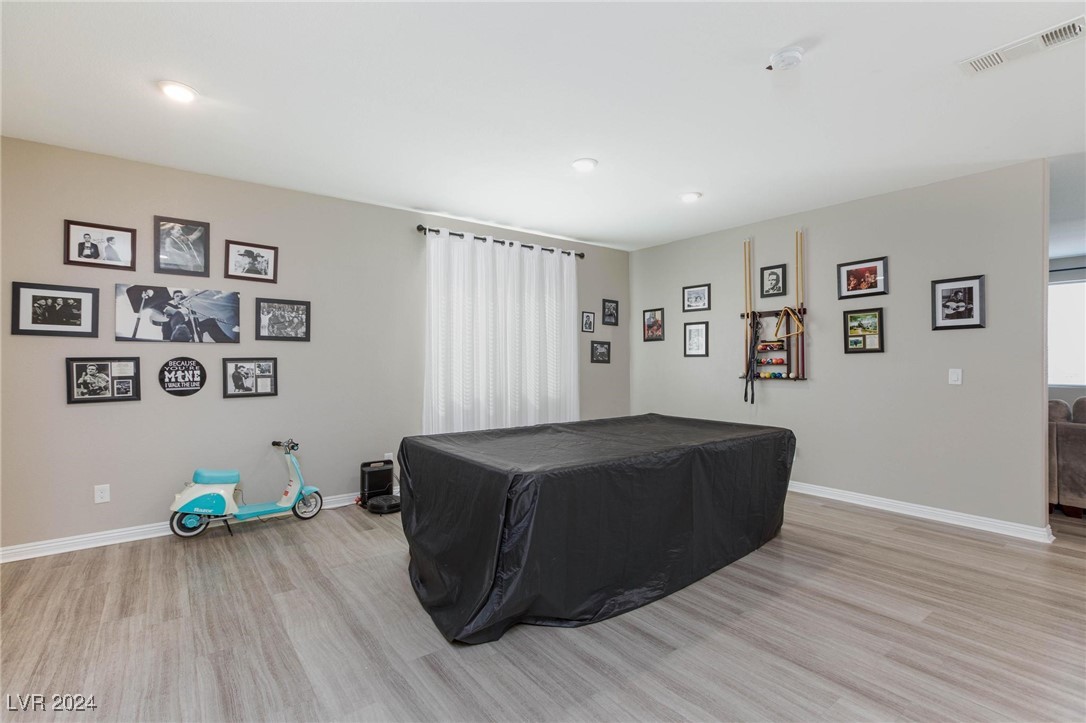 3901 East Teller Drive