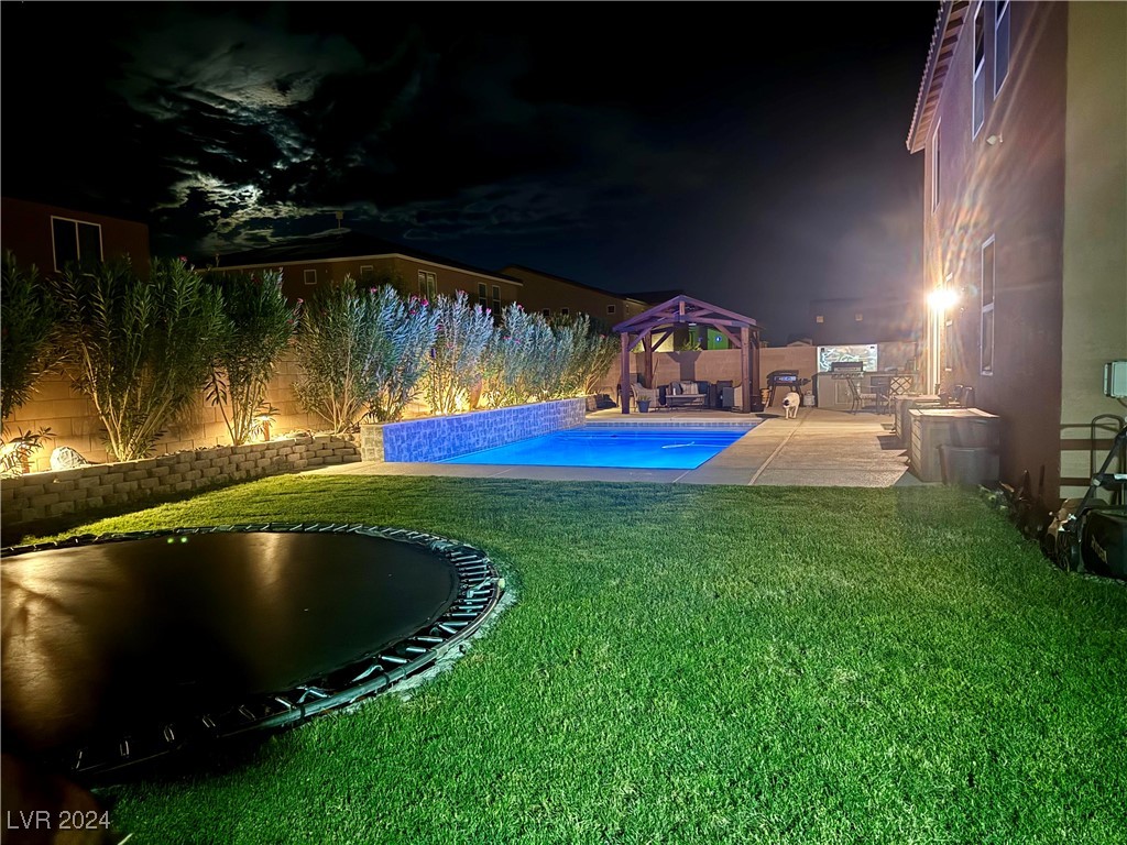 3901 East Teller Drive