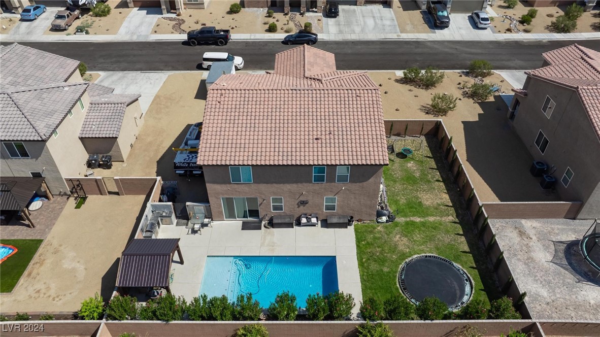 3901 East Teller Drive