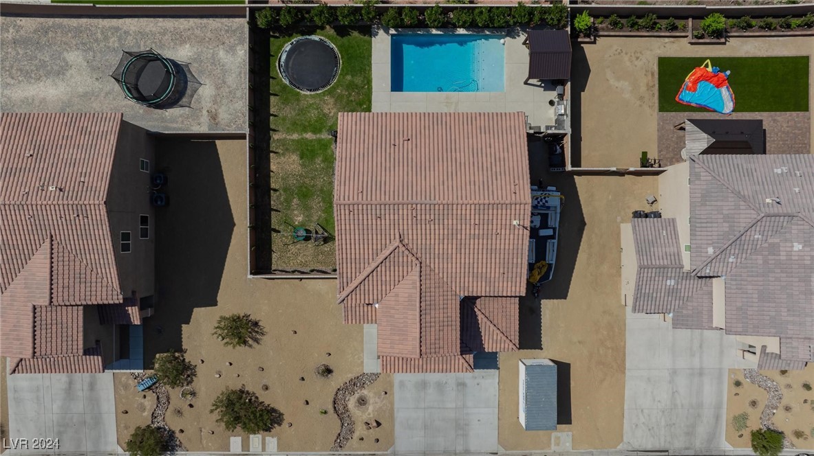 3901 East Teller Drive