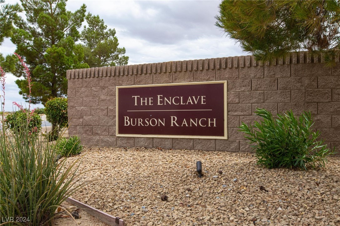 3901 East Teller Drive