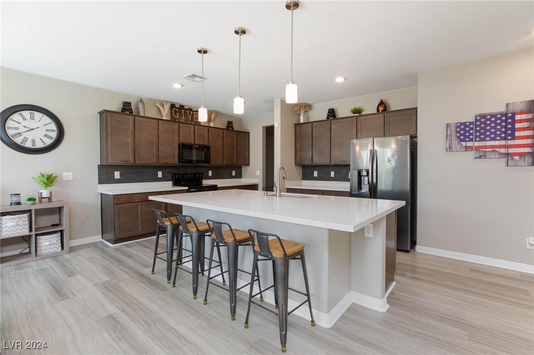 3901 East Teller Drive