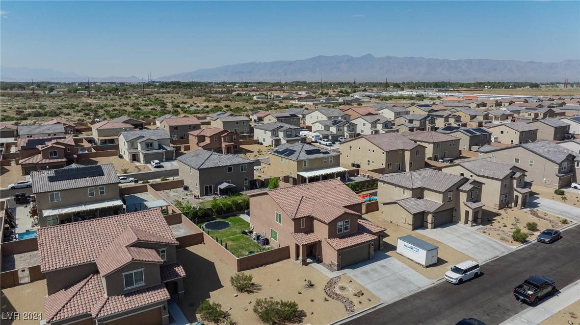 3901 East Teller Drive