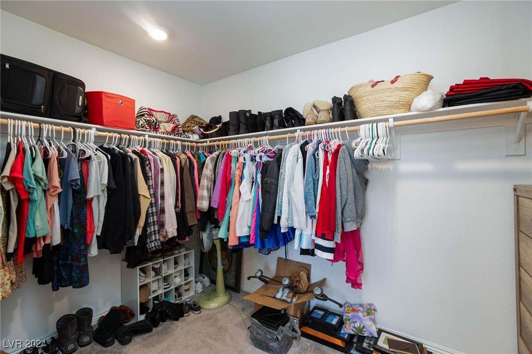 3901 East Teller Drive