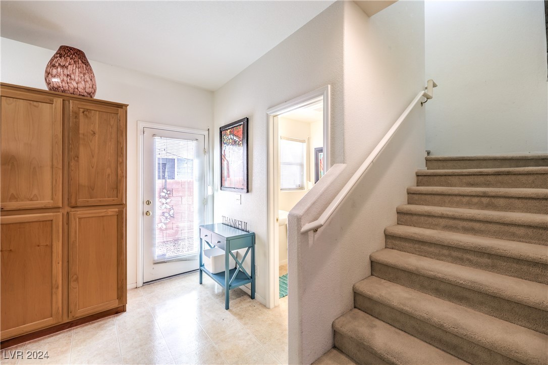 10145 Sunshine Village Place