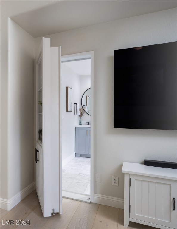 11545 Snow Creek Avenue