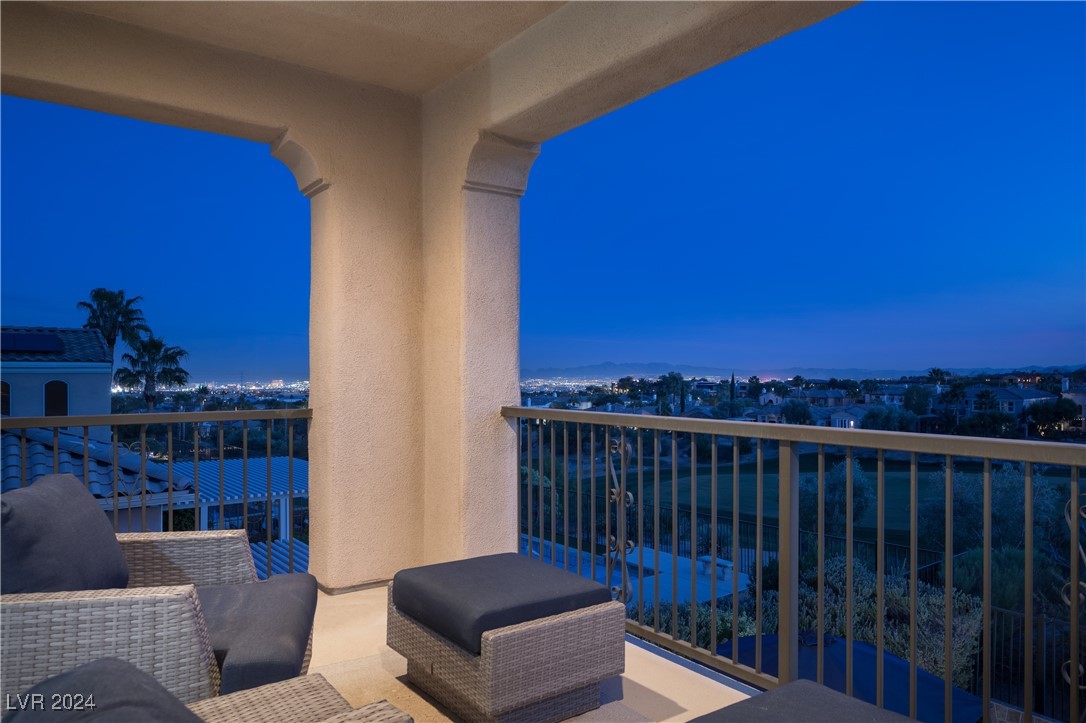 11545 Snow Creek Avenue