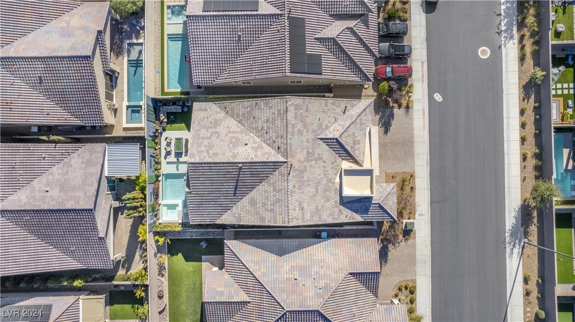 2522 Inverleven Avenue